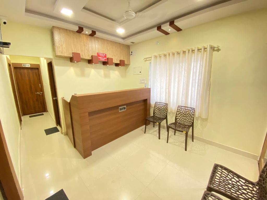 Prabhuvihar Residency Hotel Porvorim Eksteriør billede